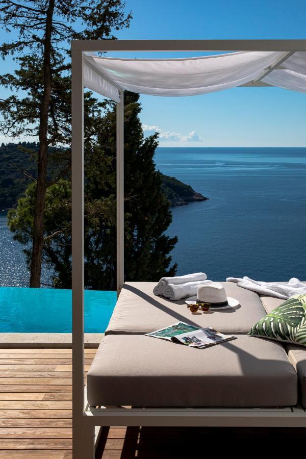 Villa T Dubrovnik - Wellness And Spa Luxury Villa With Spectacular Old Town View Экстерьер фото